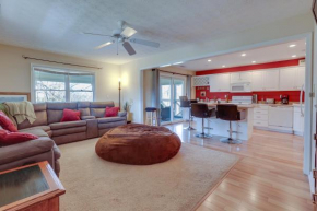 Lake Cumberland Resort Condo with Direct Lake Access